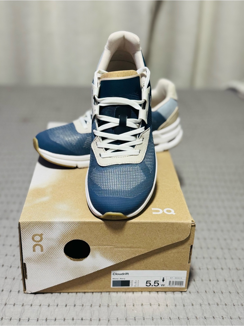 On Cloudrift Running Shoes Metal Navy Womens Size 5.5 NWT